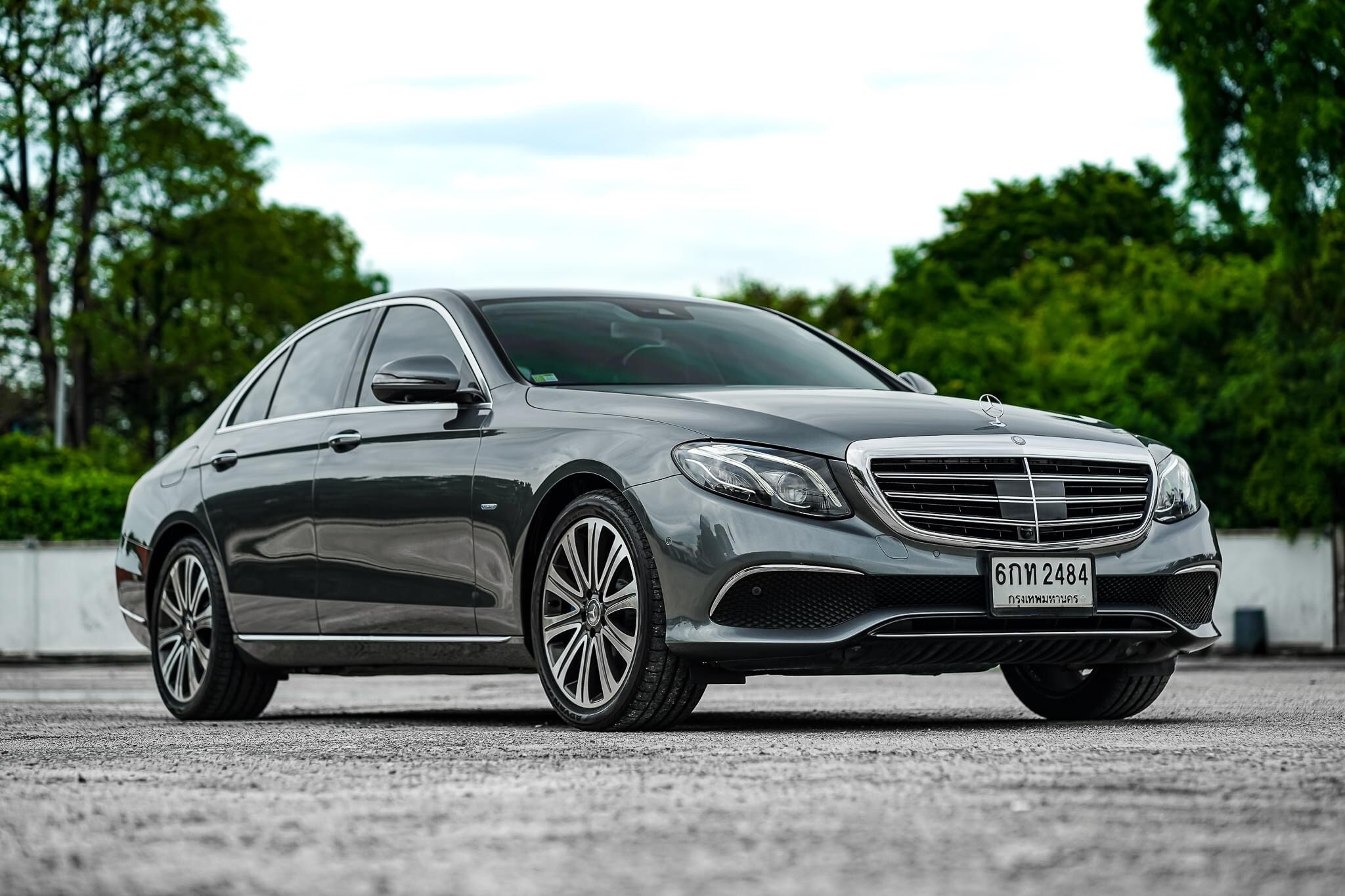 Benz E350e Exclusive ปี 2017