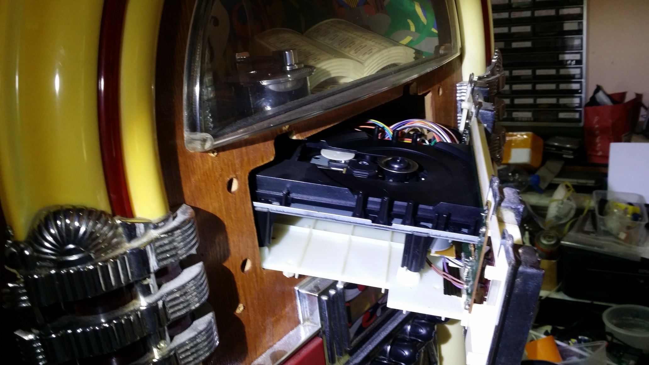 ซ่อมตู้เพลงยุค 1946 BABY_JUKEBOX