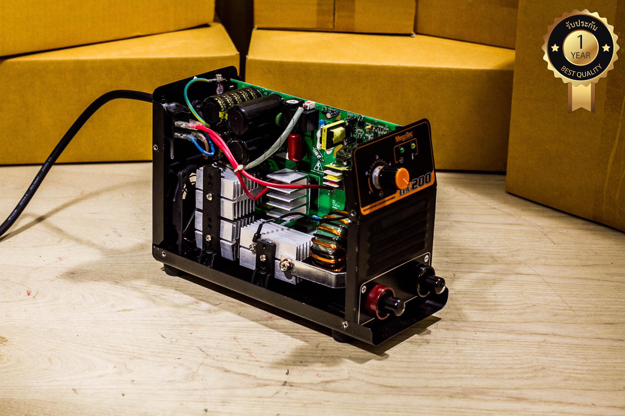 MegaTec ตู้เชื่อม Inverter รุ่น ECA 200 ไฟแรงกว่าตู้เชื่อม 400A