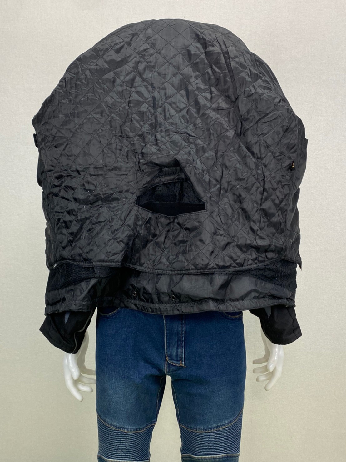 เสื้อขี่มอเตอร์ไซด์( มือสอง) RCTA 241 อก 52" ยาว 27" ยี่ห้อ**Outback**