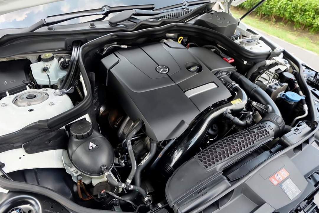 Mercedes Benz W212 E-200 Facelift AMG Sport Dynamic ปี 2014