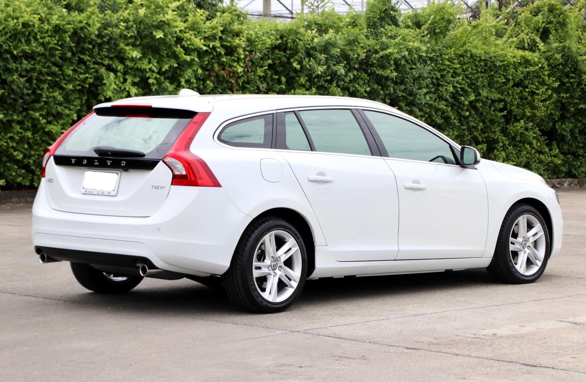 VOLVO V60 1.6 T4F ปี2014