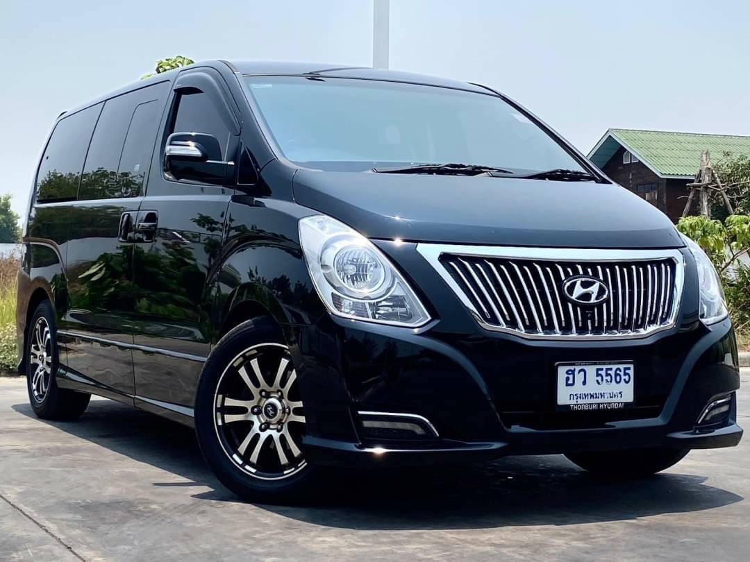 HYUNDAI H1 DELUXE 2.5 auto ปี 2016