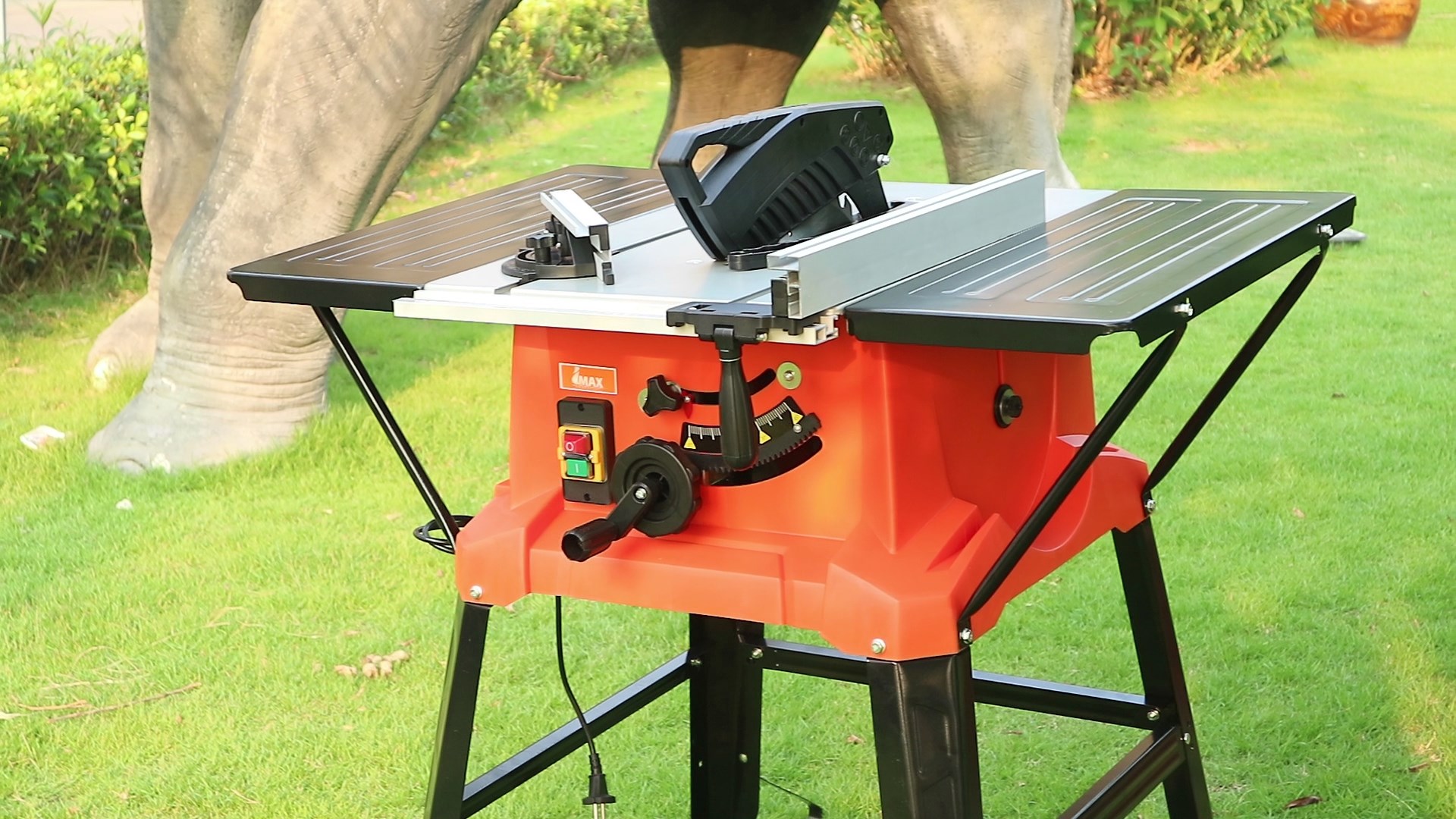 โต๊ะเลื่อยวงเดือน 10 นิ้ว IMAX รุ่น IMTS-254