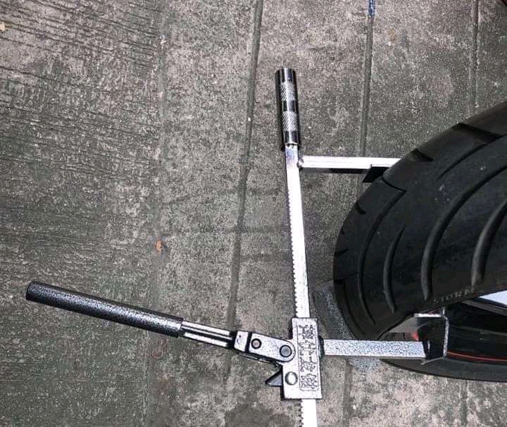 ตัวหนีบกดยางรถ