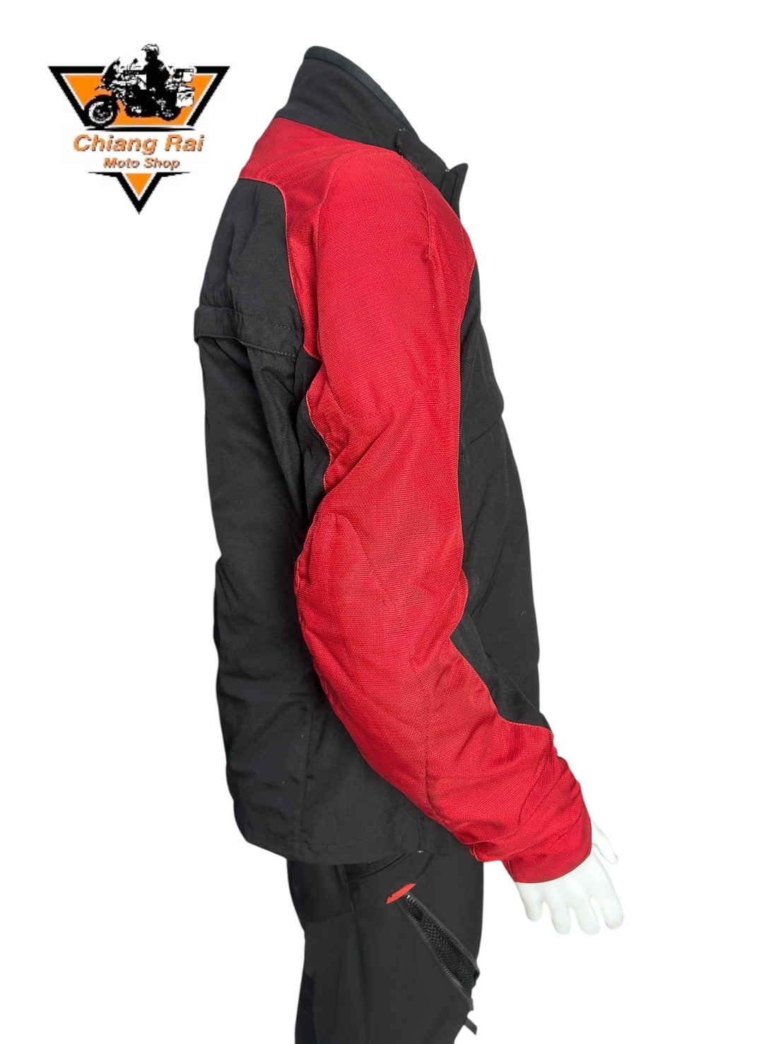 เสื้อขี่มอเตอร์ไซด์( มือสอง) RCTA 780 อก 54" ยาว 29 (2XL) **DAINESE**