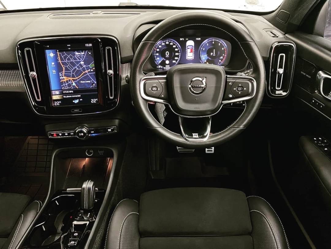 Volvo XC40 T5 R-Design AWD 2.0 เทอร์โบคู่ ปี 2019