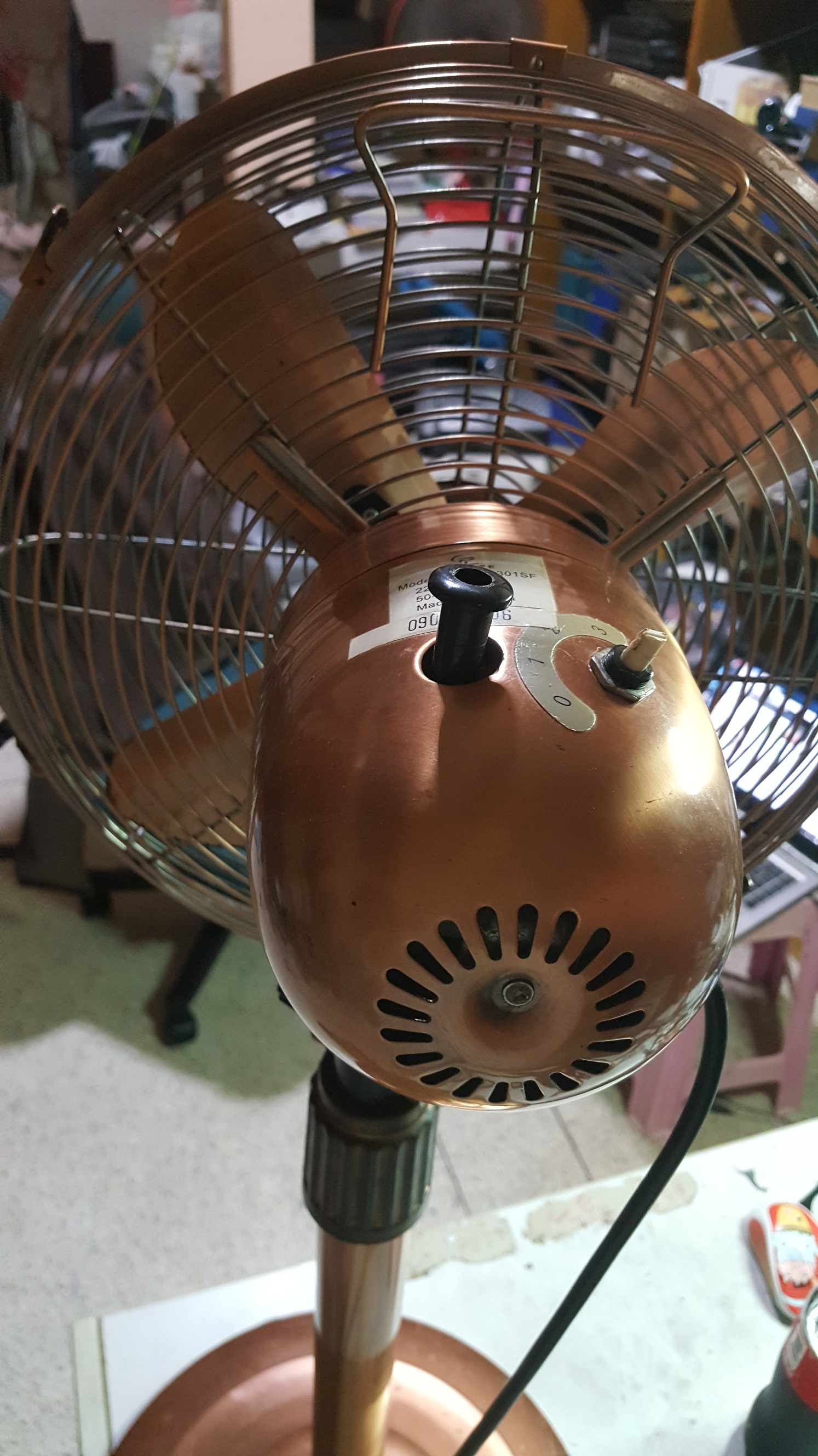 ซ่อมพัดลมโบราญ ยี่ห้อ PROLIFE รุ่น YTA-8301SF อาการเปิดไม่ติด