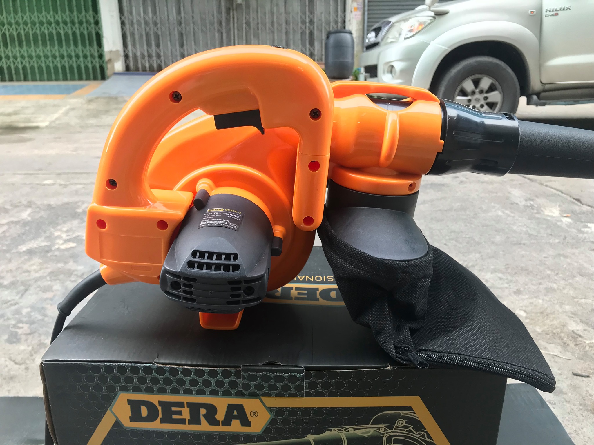 เครื่องเป่าลม+ดูดฝุ่นไฟฟ้าDERA DK-30X-2 เครื่องเป่าลม 2 ระบบ