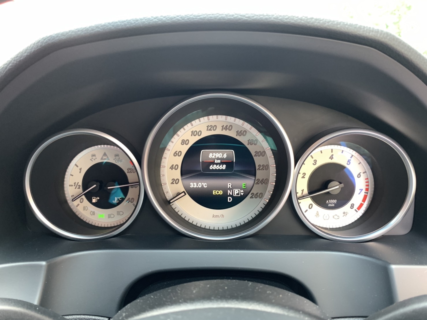 Mercedes Benz E200 Coupe AMG ปี 2015