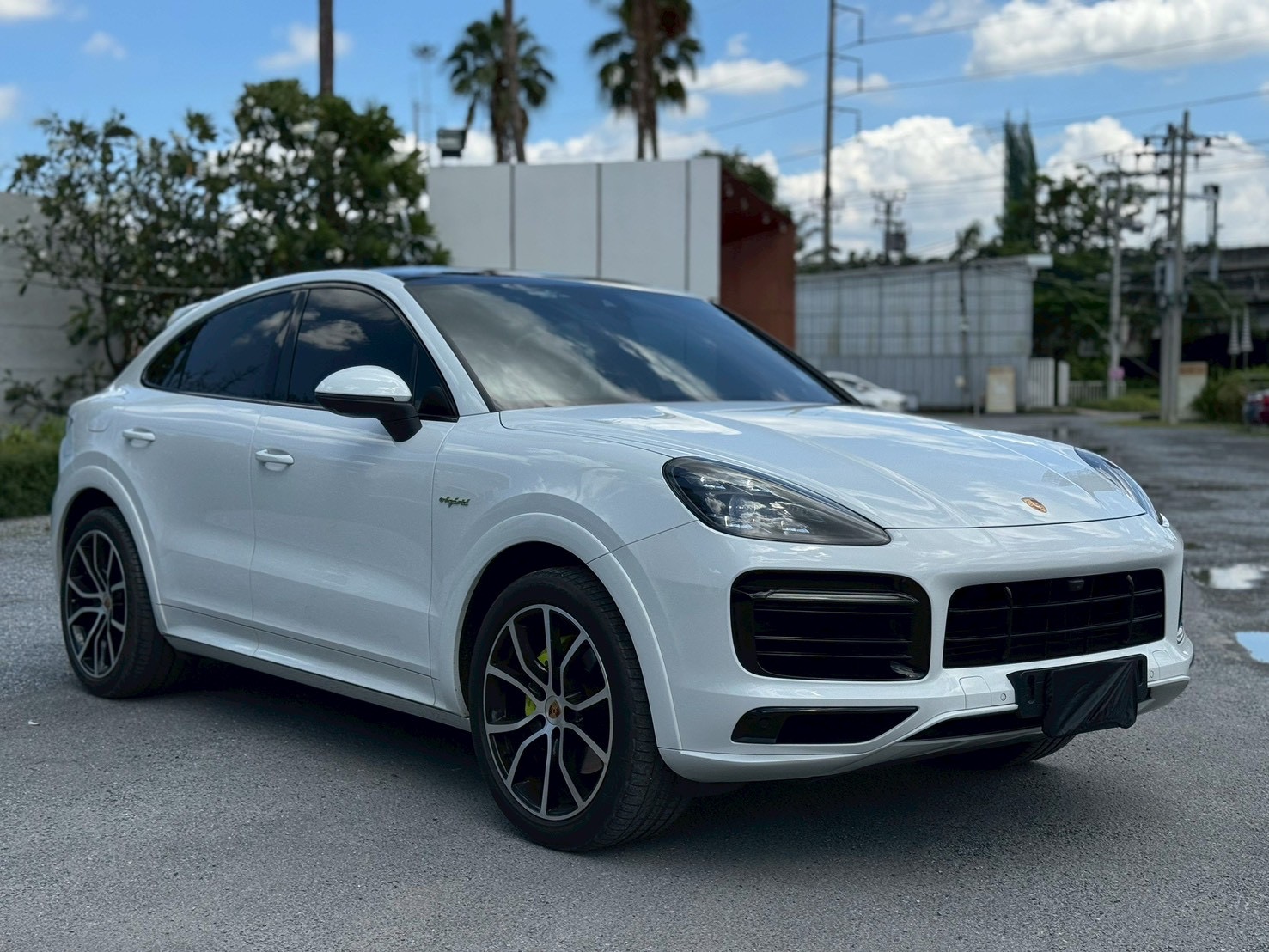 Porsche Cayenne e-hybrid Coupe ปี 2020