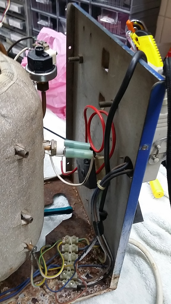 ซ่อมเตารีดไอน้ำอุตสาหกรรม Big Steam 5 อาการไอน้ำไม่ออก