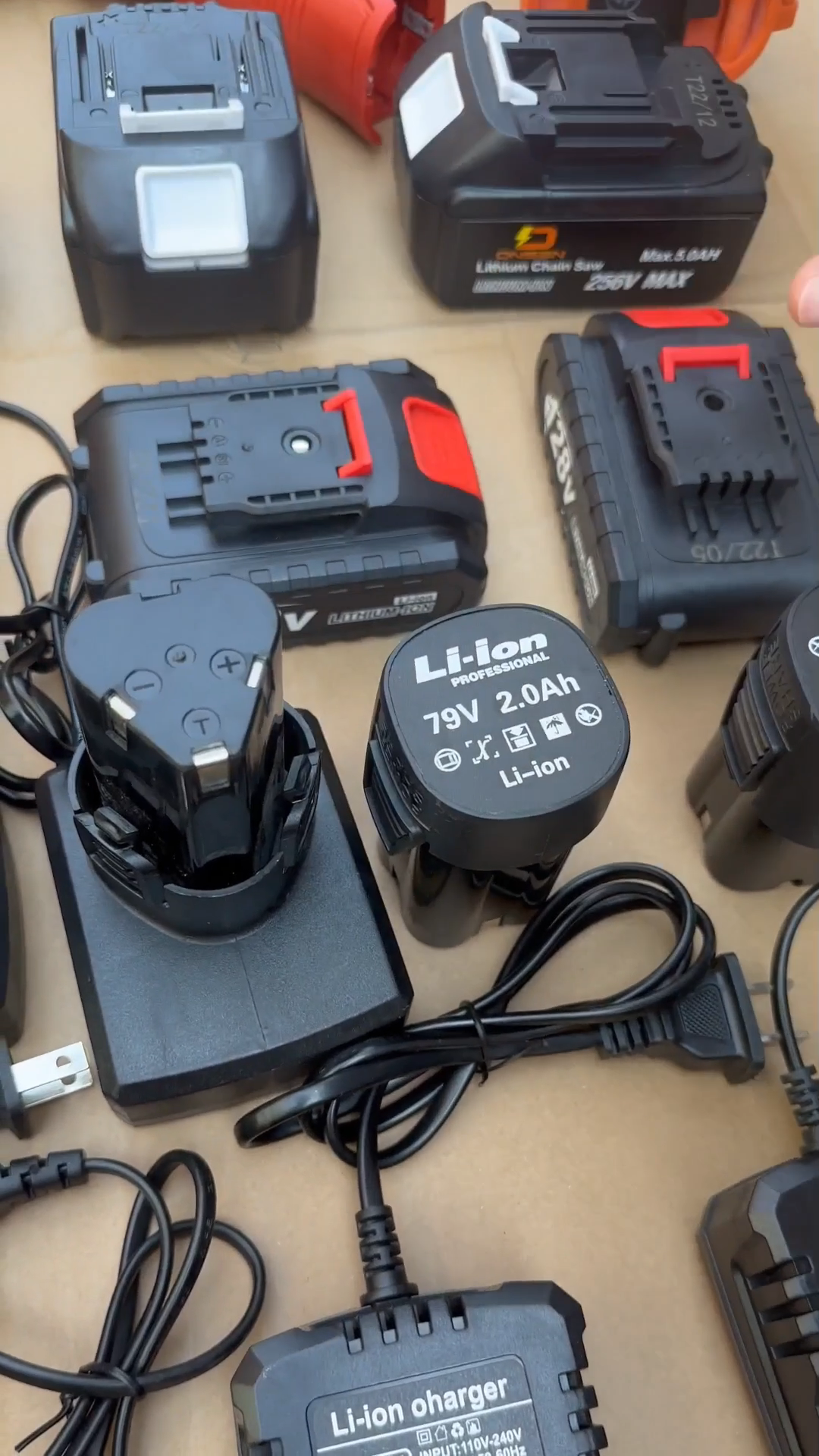 อะไหล่ แบต และ ที่ชาร์จ อุปกรณ์ไร้สาย