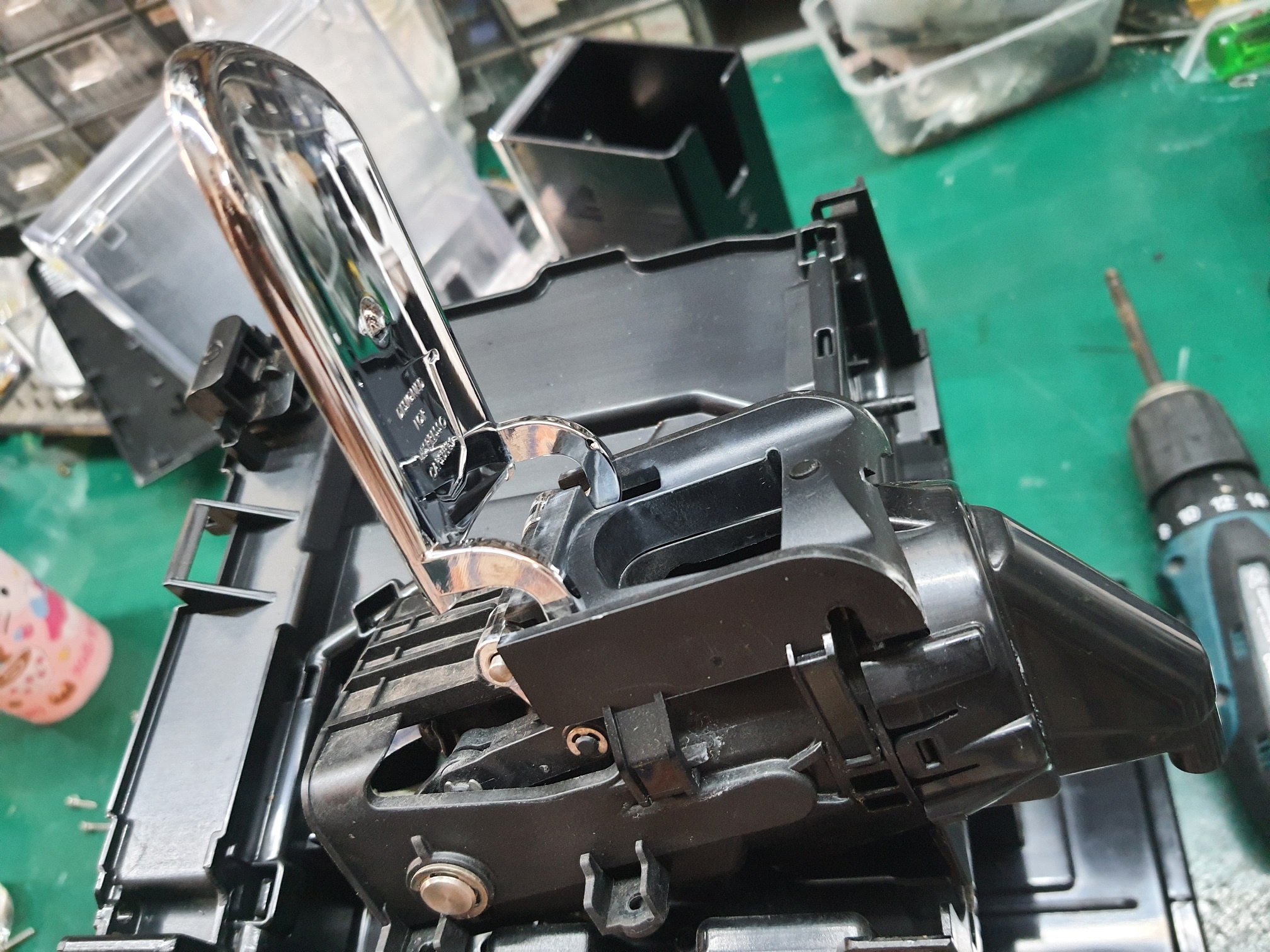 ซ่อมสมาร์ทแคปซูลเครื่องชงกาแฟ ยี่ห้อ Scishare รุ่นS1102 อาการกาแฟรั่วออกหน้าเครื่อง