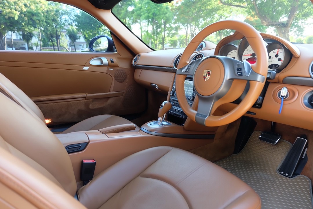 Porsche Cayman 987.2 PDK ปี 2010