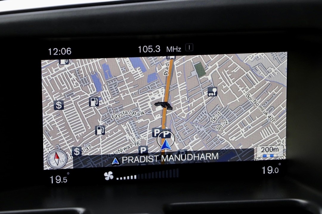 VOLVO XC60 2.0D4 NAVI Minor change ปี2014