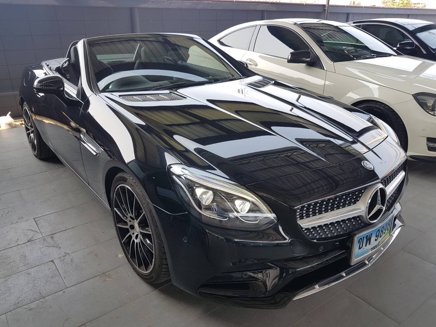 Benz SLC 300 AMG ปี 2017