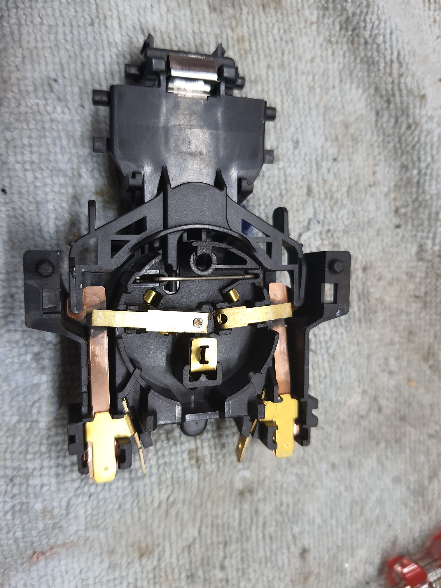 ซ่อมกาต้มน้ำร้อนไฟฟ้า ยี่ห้อ SEVERIN อาการไม่ร้อน