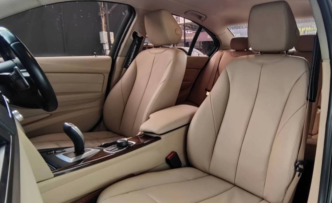 BMW 320i M Sport ( F30) ปี 2013