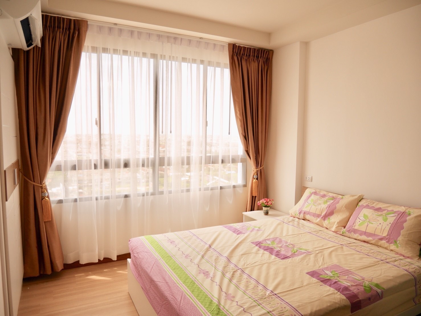 ให้เช่า J Condo สาทร-กัลพฤกษ์ ชั้น15 วิวสวยลมดีสุด