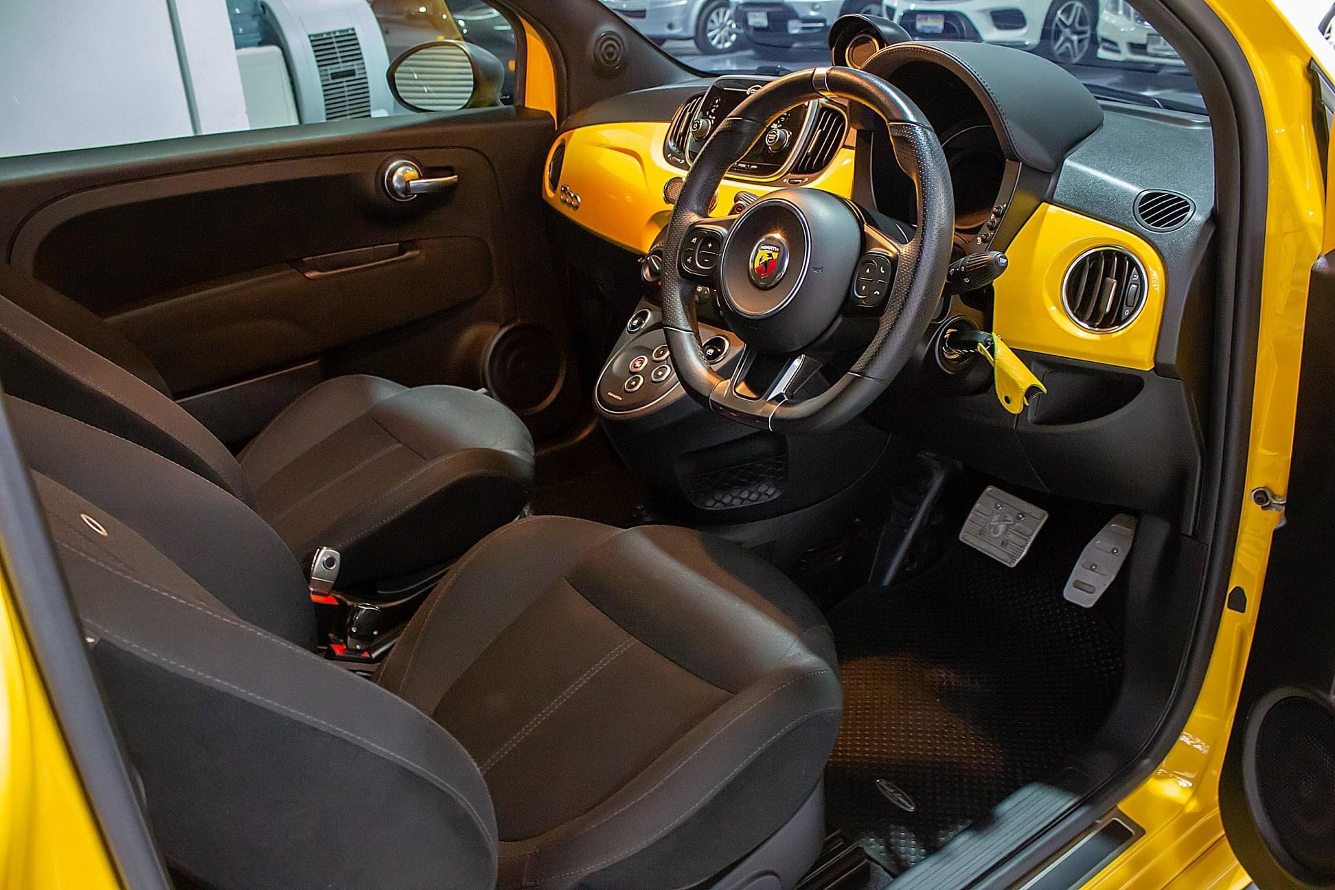 Fiat Abarth 595 Turismo ปี 2018