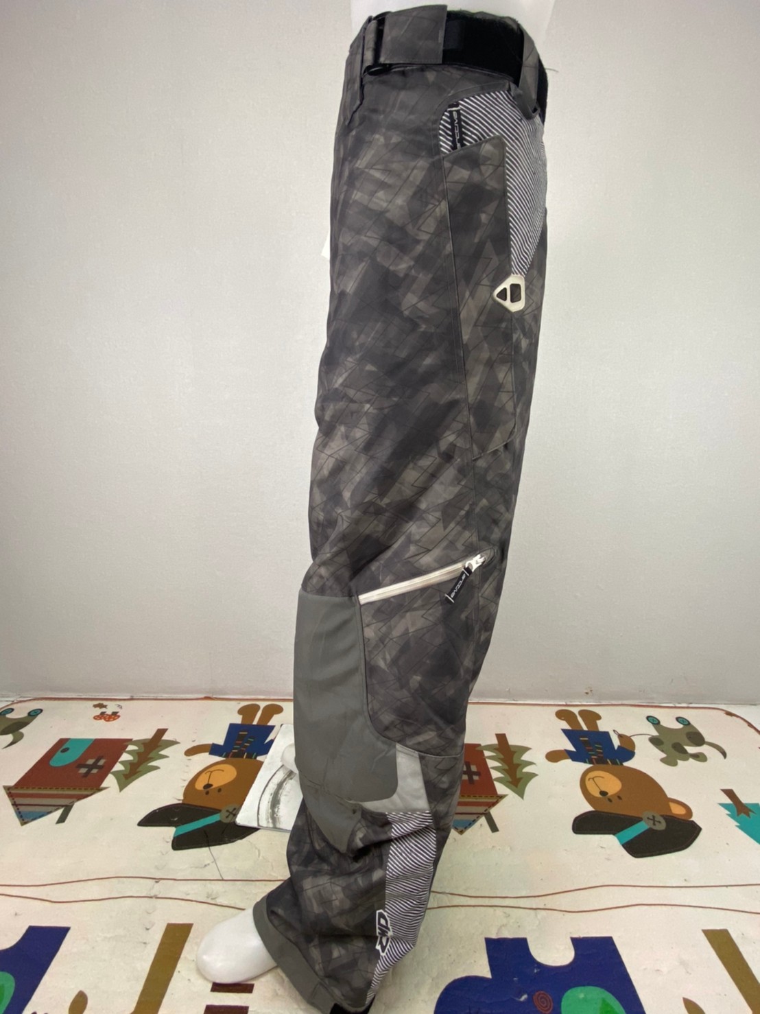 กางเกงขี่มอเตอร์ไซด์ ( มือสอง ) E&A 176: เอว 46" ยาว 30" **arctlva