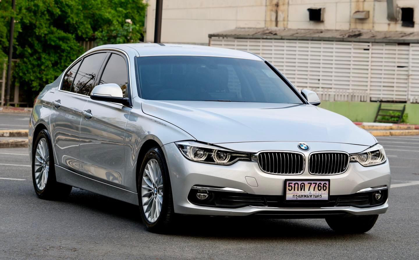 BMW F30 320D LCI Minorchange ปี 2017