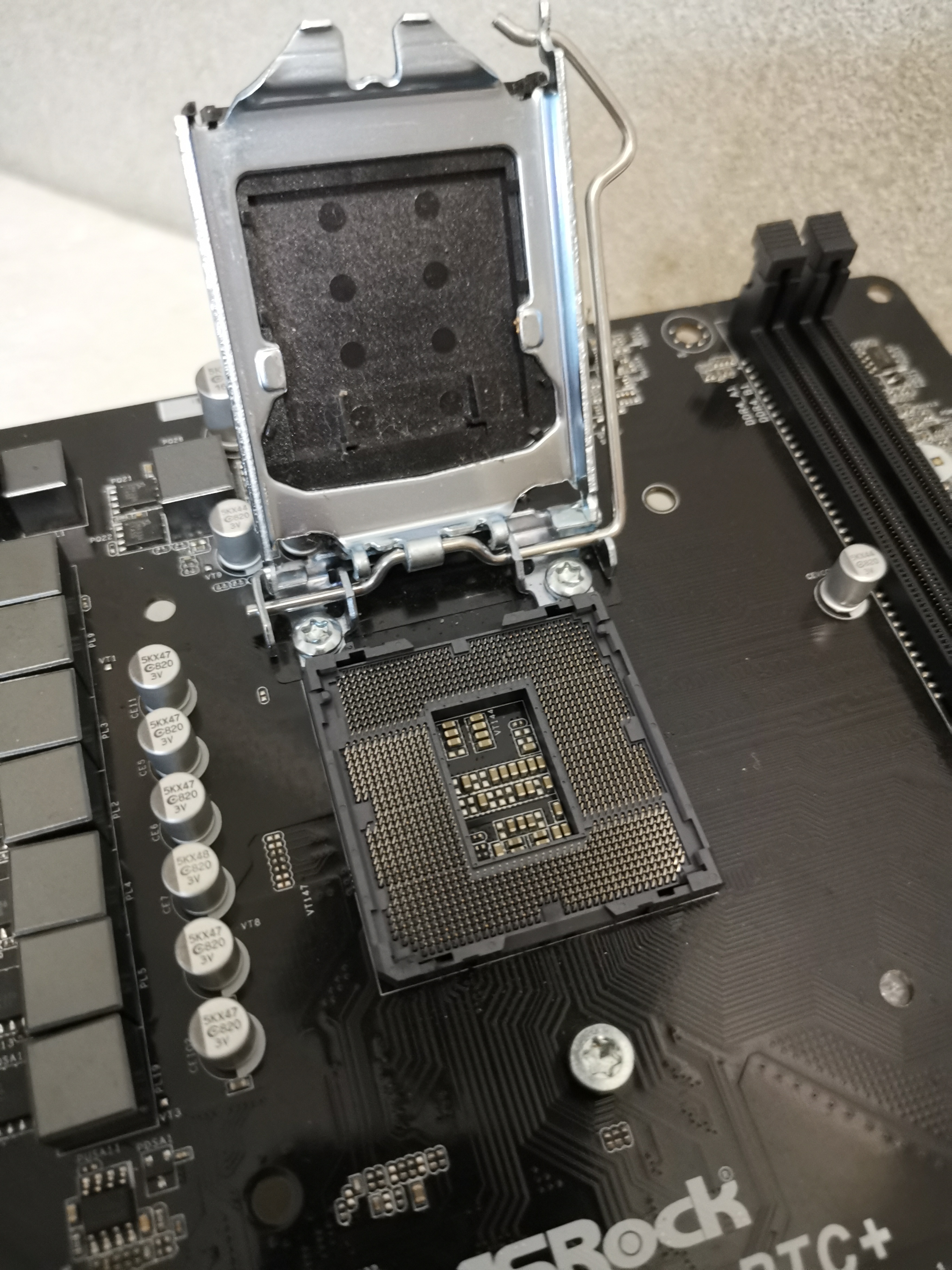 บอร์ด ASROCK H110 PRO BTC+