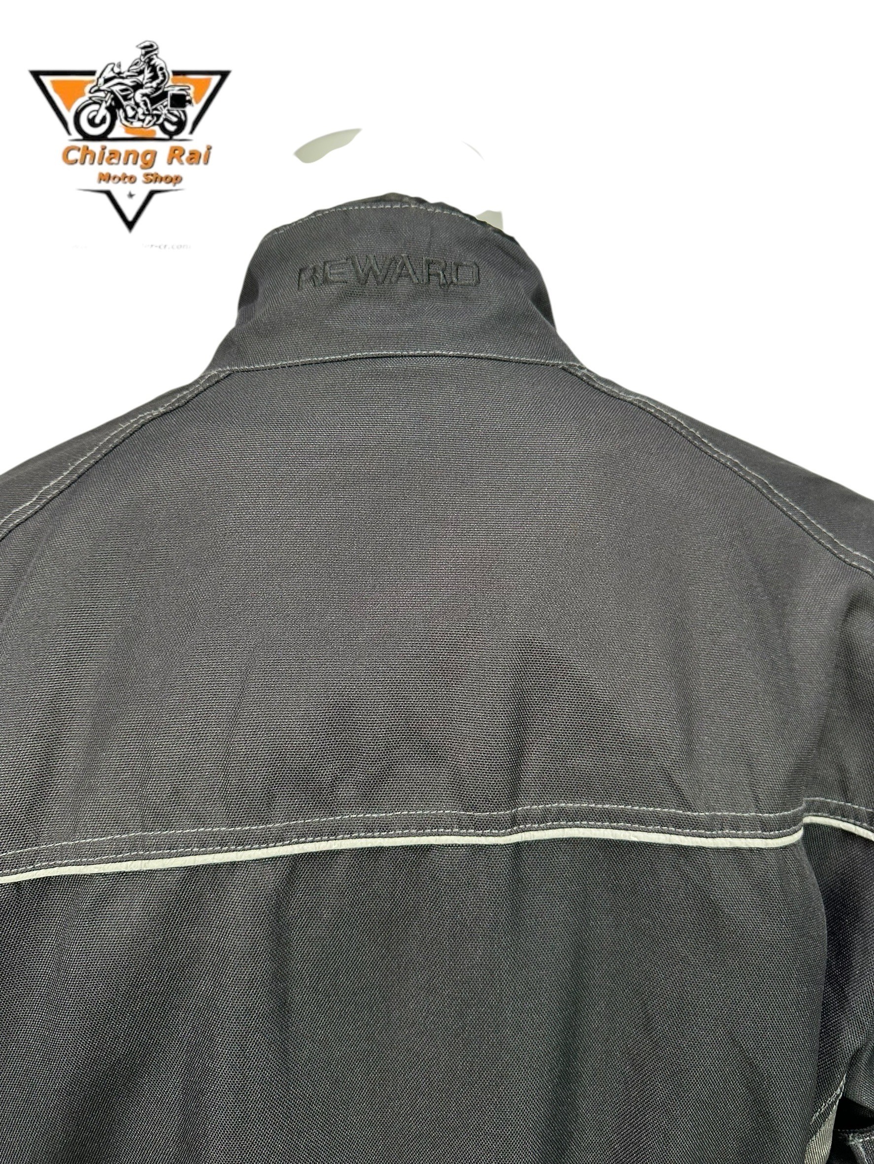 เสื้อขี่มอเตอร์ไซด์( มือสอง) RCTA 683 อก 50" ยาว 28"(XL) **Reward**