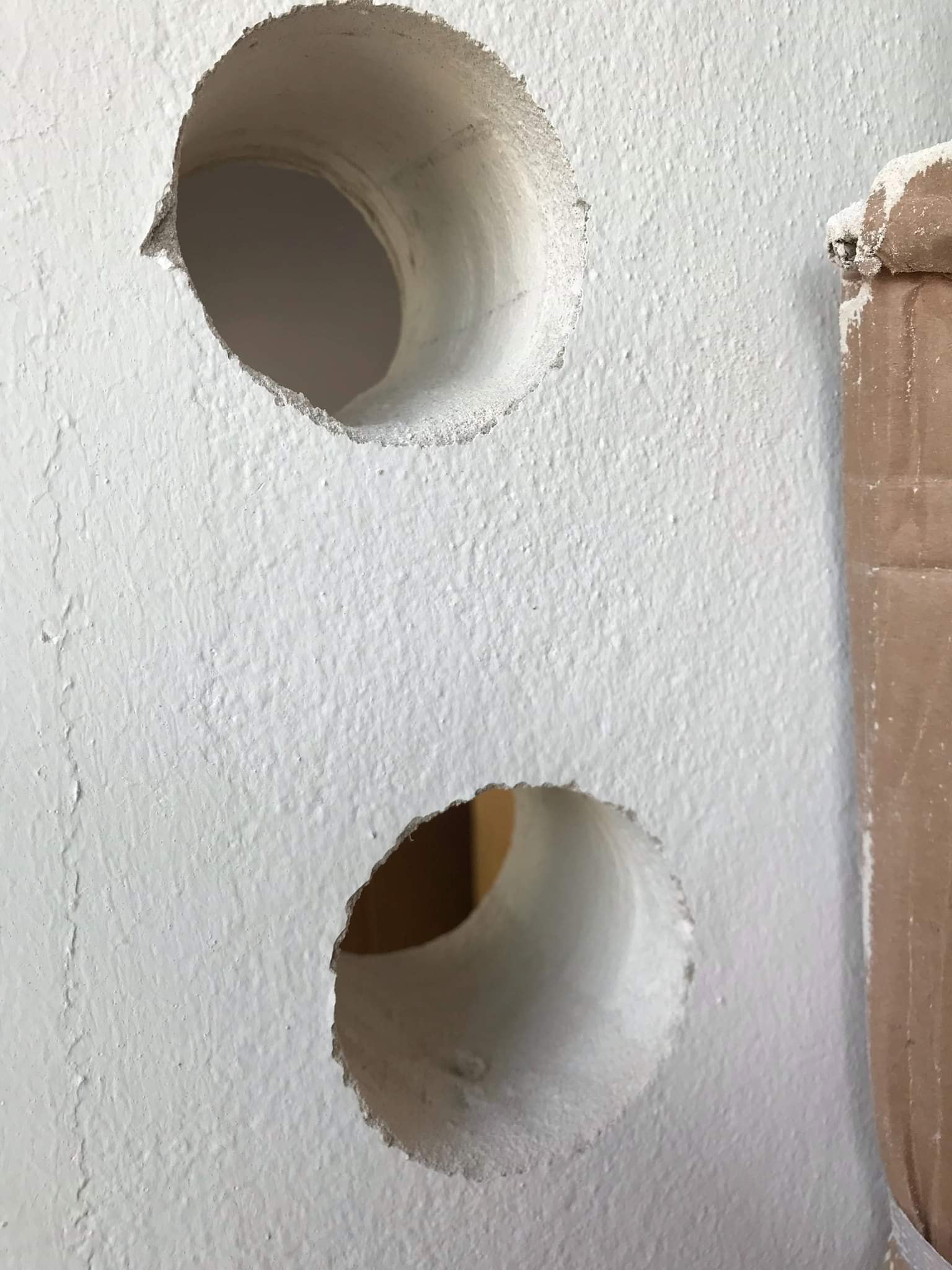 โฮลซอเจาะปูน 8 ชิ้น