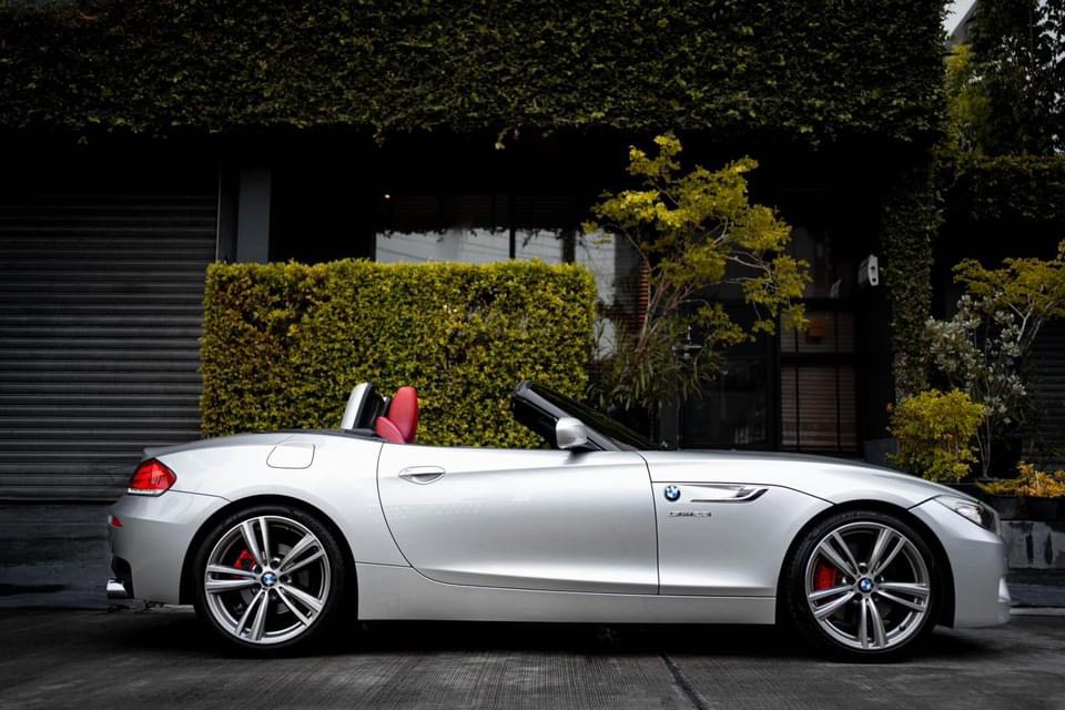 BMW Z4 2.3i s-Drive M-Sport Package (model E89) ปี2011
