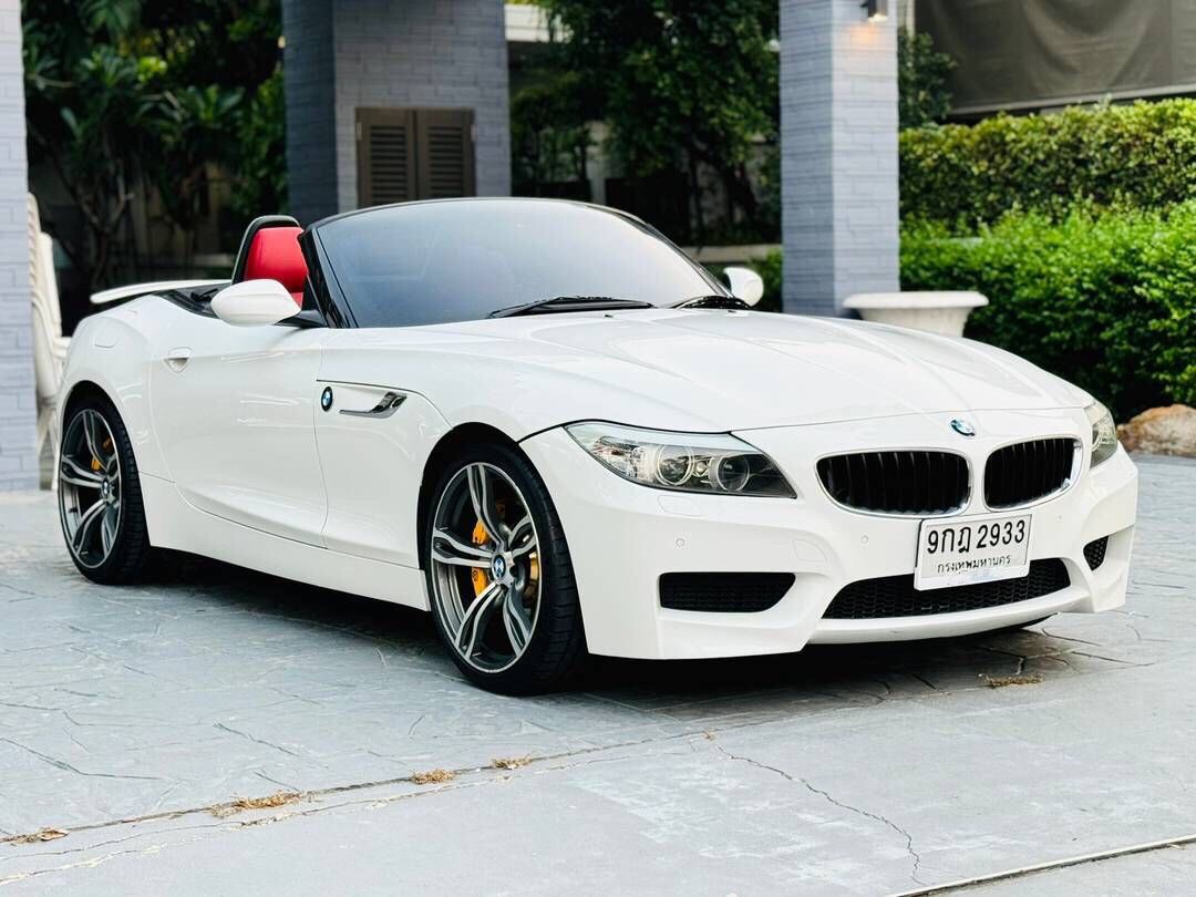 BMW Z4 2.0turbo Msport ขาวเบาะแดง ปี2013