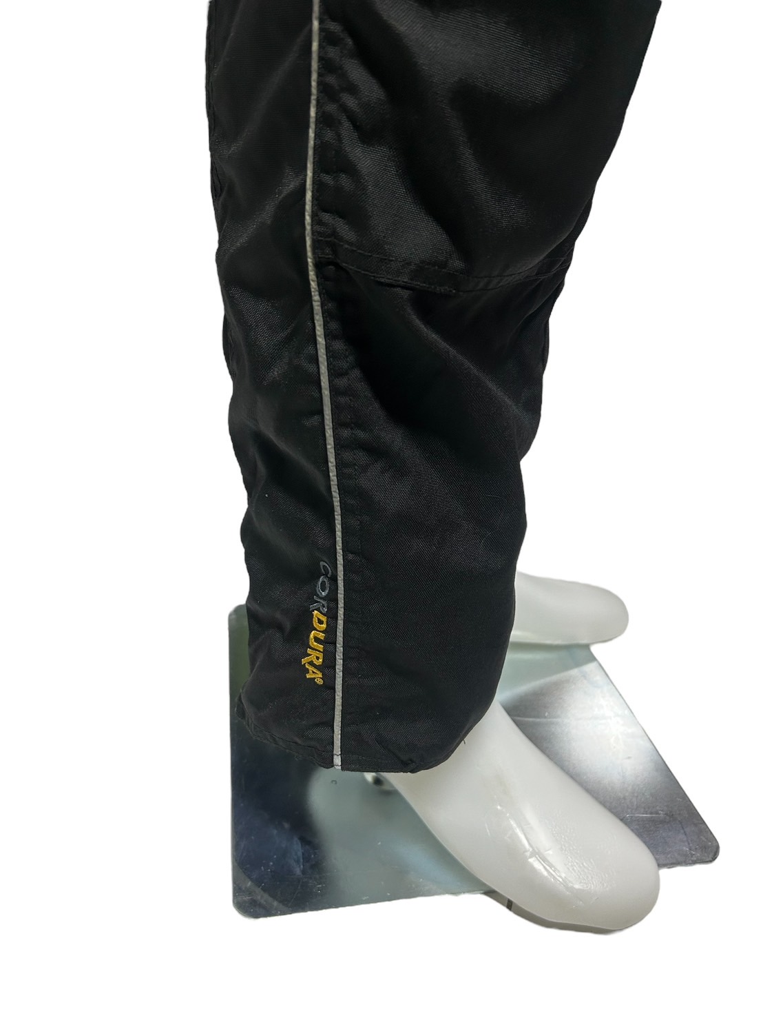 ชุดสำหรับขี่มอเตอร์ไซด์ (มือสอง) SET 033 ชุดทัวริ่ง เสื้อการ์ด + กางเกง ยี่ห้อ*** Drive***