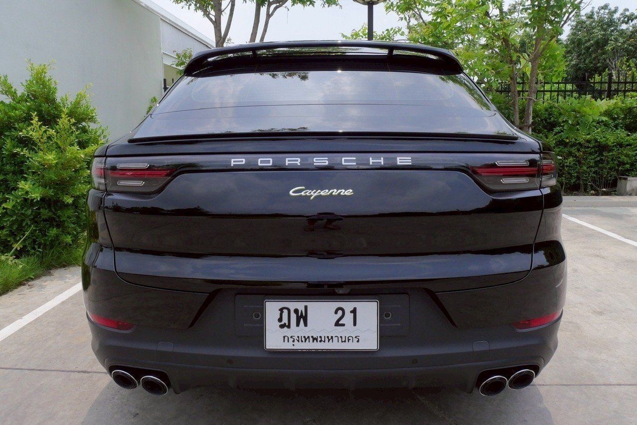 Porsche Cayenne Coupe ปี 2020