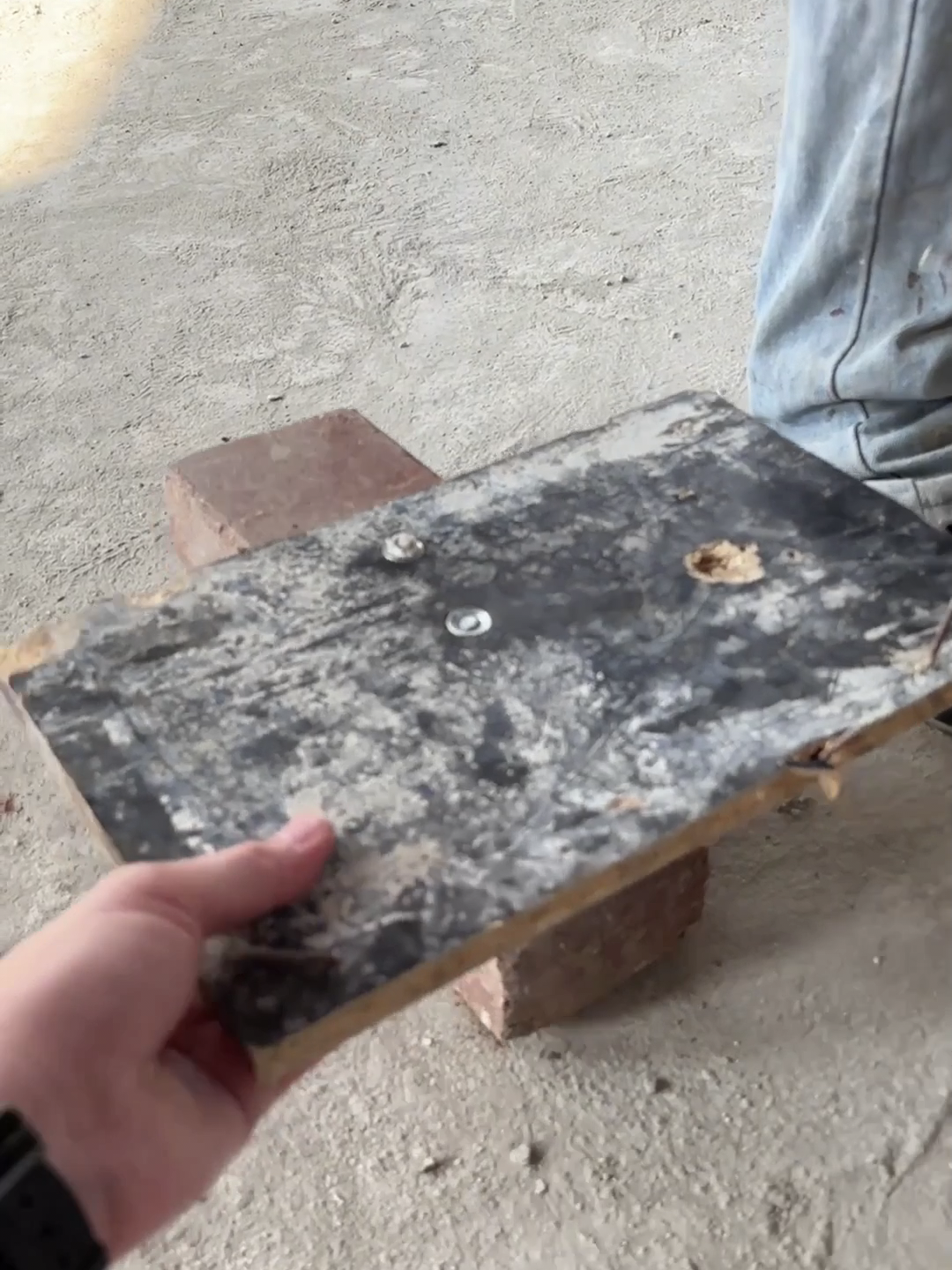 ปืนยิงตะปูแรงดันสูง ยี่ห้อ Onsen ตะปู 50 นัด