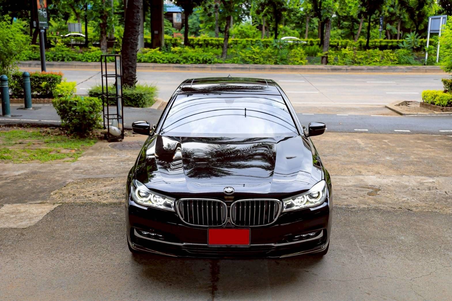 BMW 740LI ปี 2016