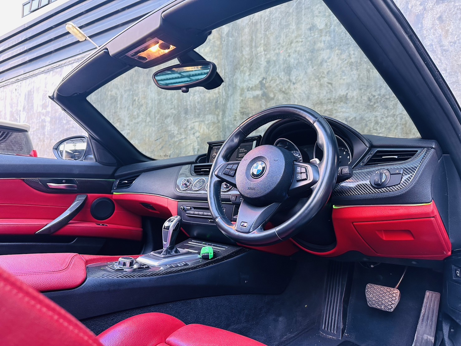 BMW Z4, 2.0 sDrive20i M SPORT Package โฉม E89 ปี 2015