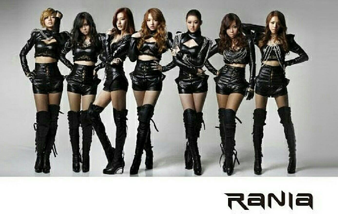 ชุดพริ้ตตี้ Cosplay ชุดวงเกิร์ลกรุ๊ป ชุดแดนเซอร์ ชุดวงเกาหลี ชุดวงราเนีย Rania ชุดหนังเทียมสีดำ กางเกงเอวสูง