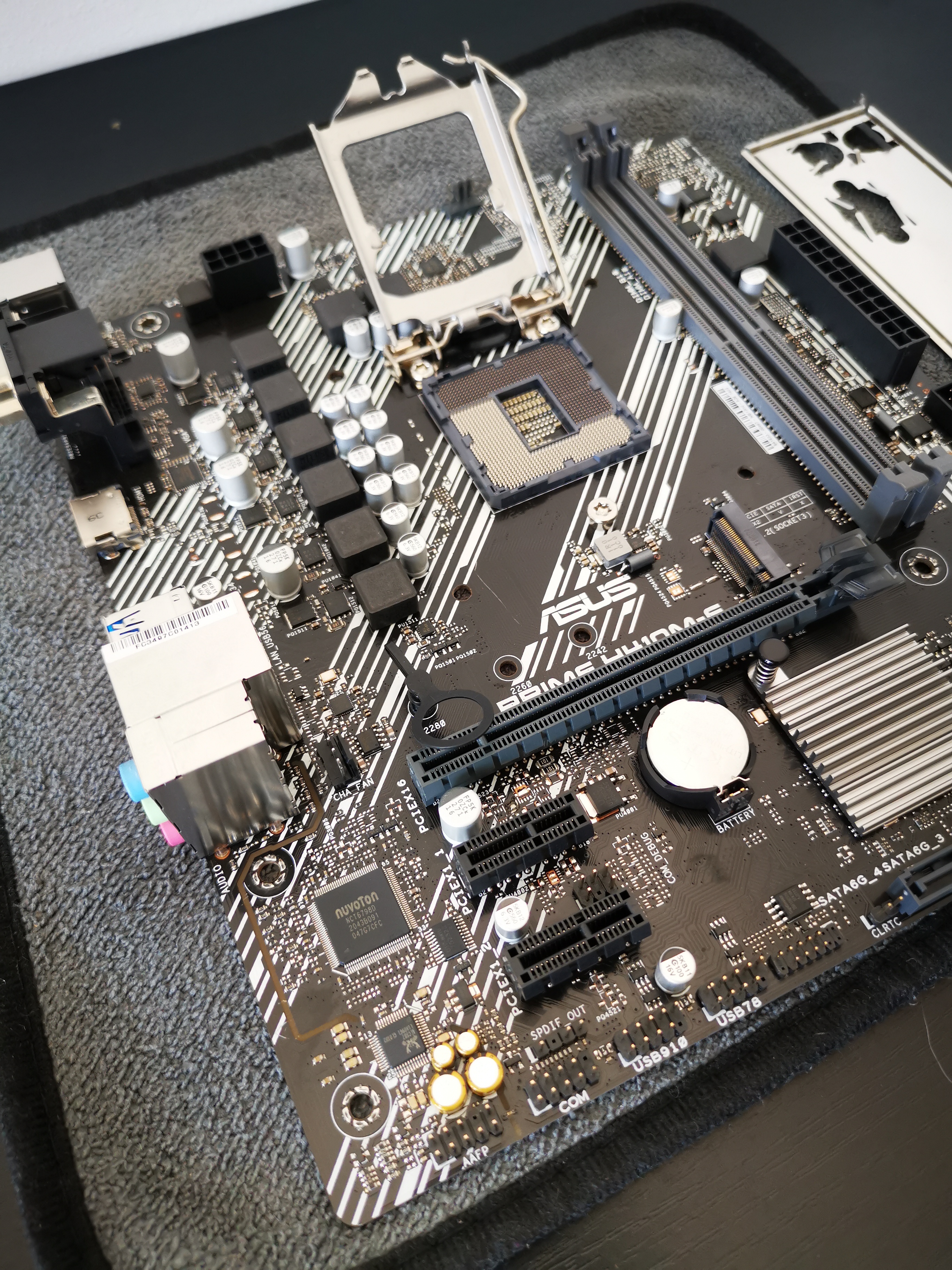 Asus Prime H410M E