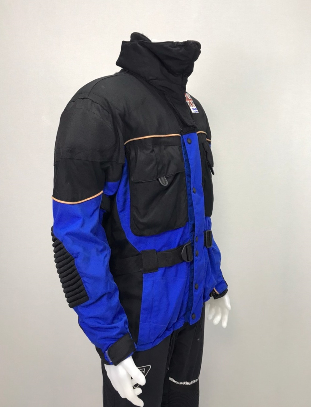 เสื้อขี่มอเตอร์ไซด์( มือสอง) RCT 957 อก 50" ยาว 28" ยี่ห้อ**HeinGericke**