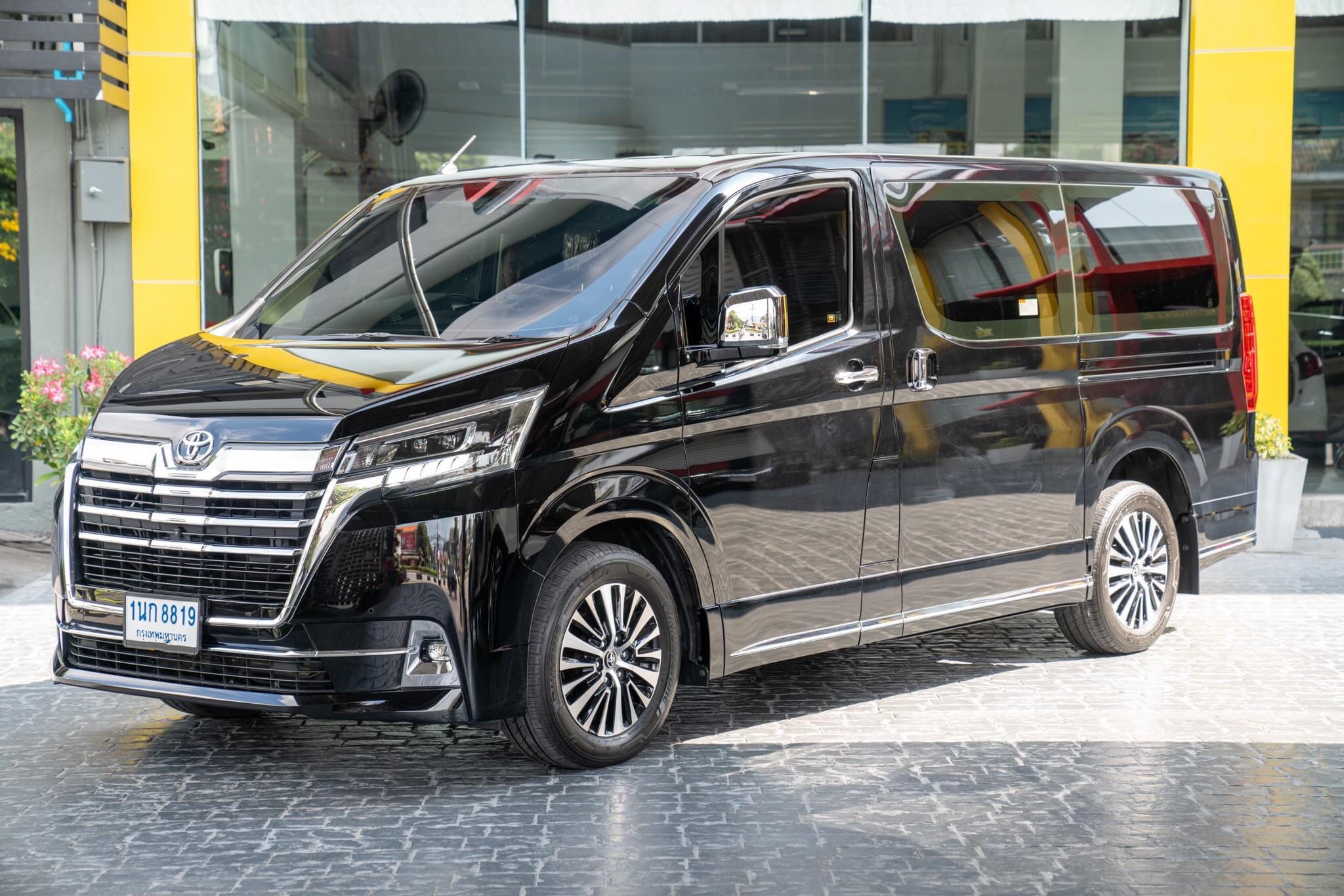 Toyota Majesty 2.8 Grande ปี 2020