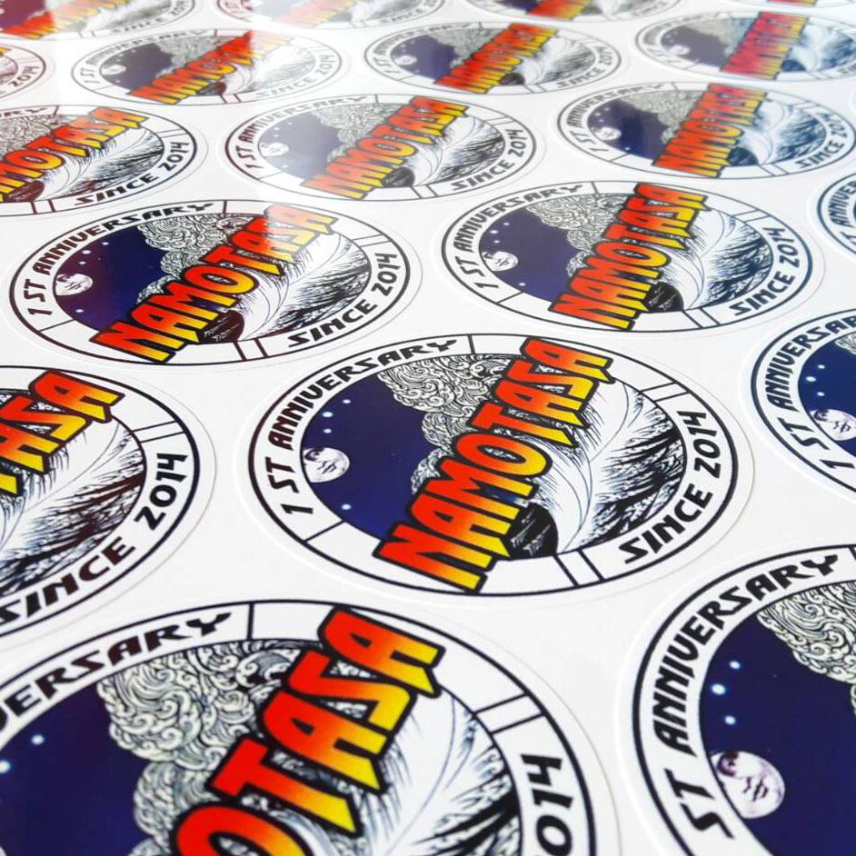 ฉลากสินค้าสติ๊กเกอร์พีวีซี (PVCขาว)