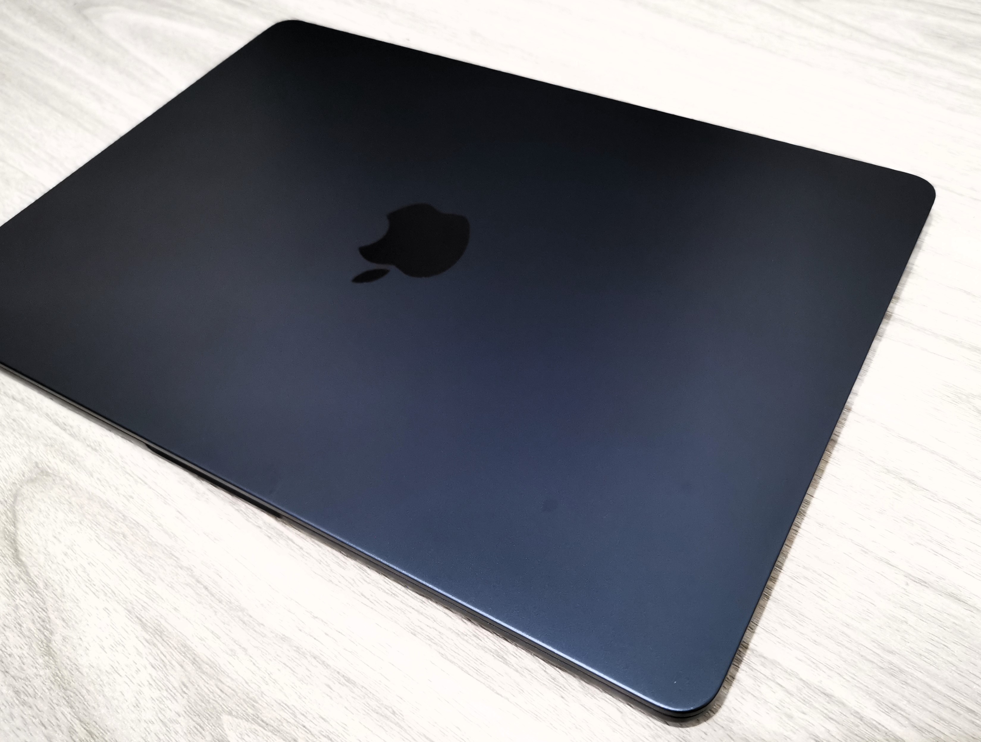 MacBook Air M2 13.6" (2022)