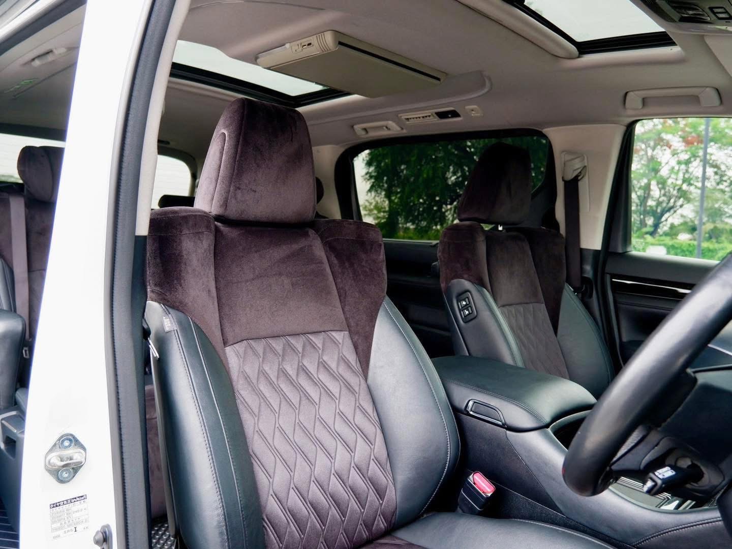 Toyota Vellfire 2.5 ZG Edition Fulloption ปี 2016