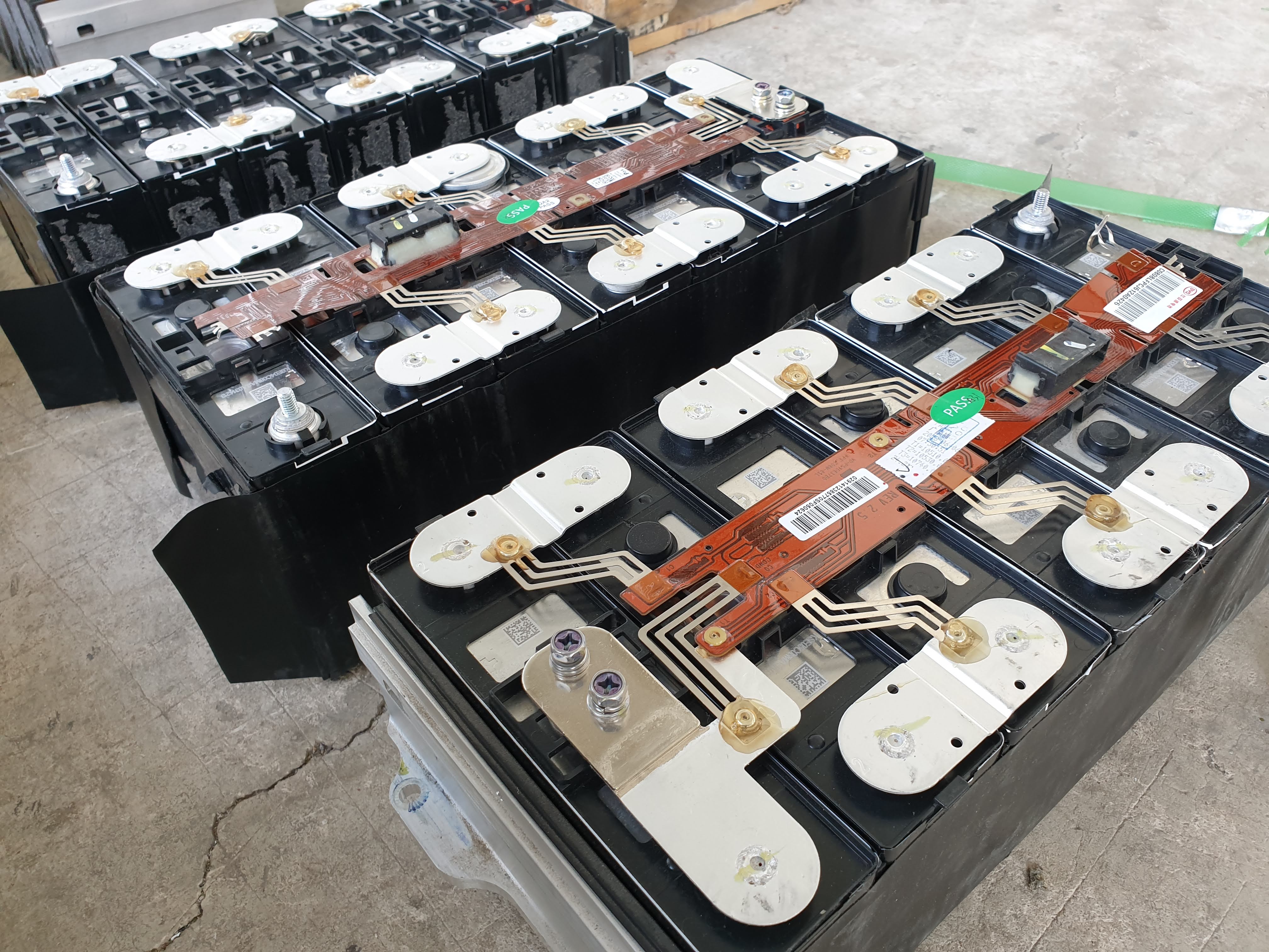 BAttery lihtium NMC ของรถไฟฟ้า BYD 7s 24v 120Ah ทำแบตโซล่าเซลล์ โฟลค์คลิฟไฟฟ้า รถกอล์ฟได้