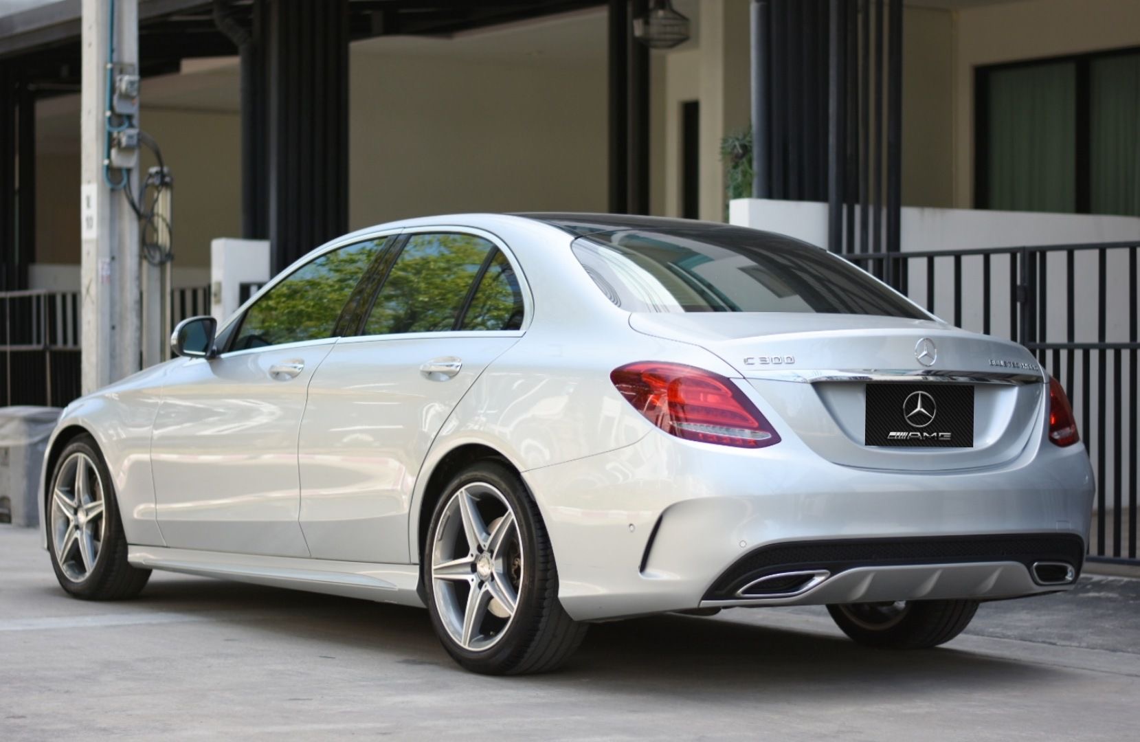 Mercedes Benz C300 Bluetec Hybrid AMG ปี 2015