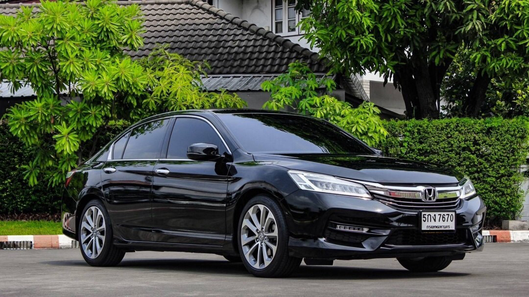 HONDA ACCORD 2.0 EL ปี 2016