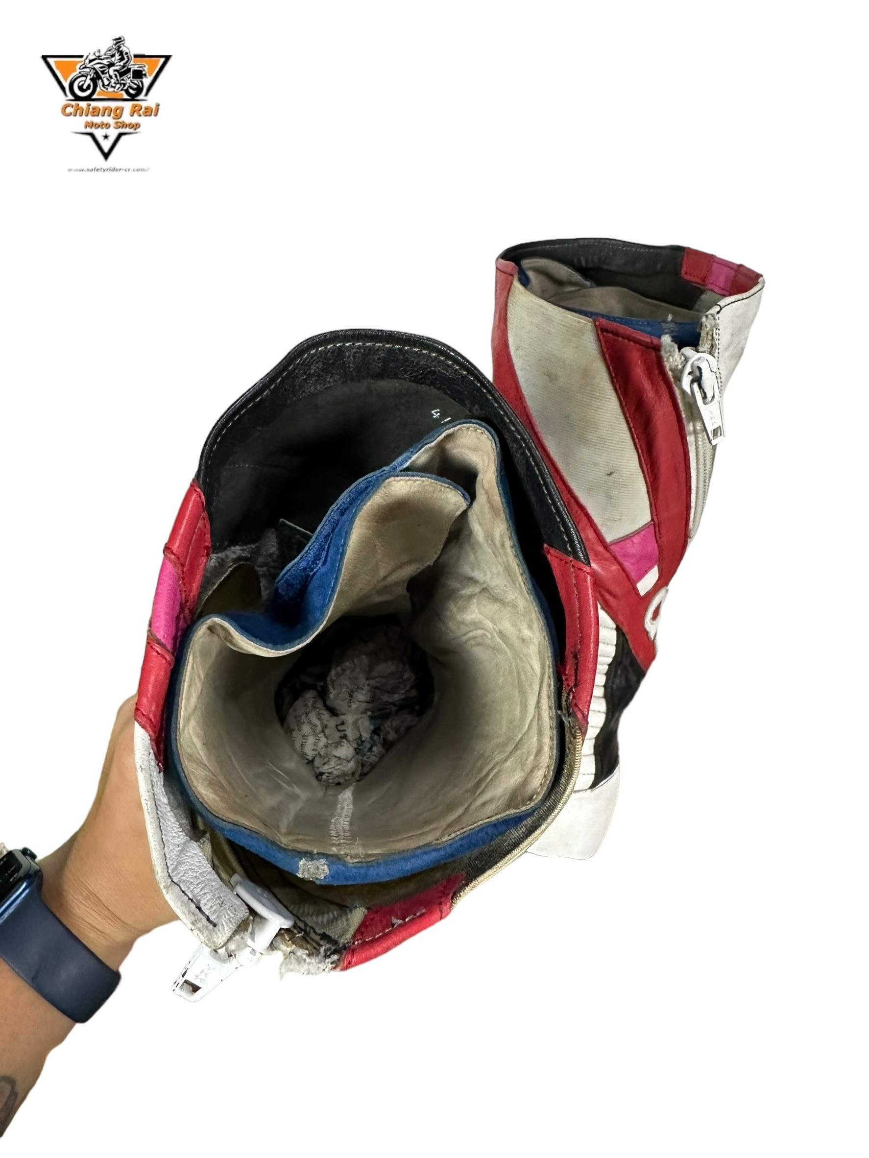 รองเท้าขี่มอเตอร์ไซด์( มือสอง) RCBS-695 Size ขนาดจากป้าย 41:EUR / 7:UK / 25.4:Cm.(daytona)