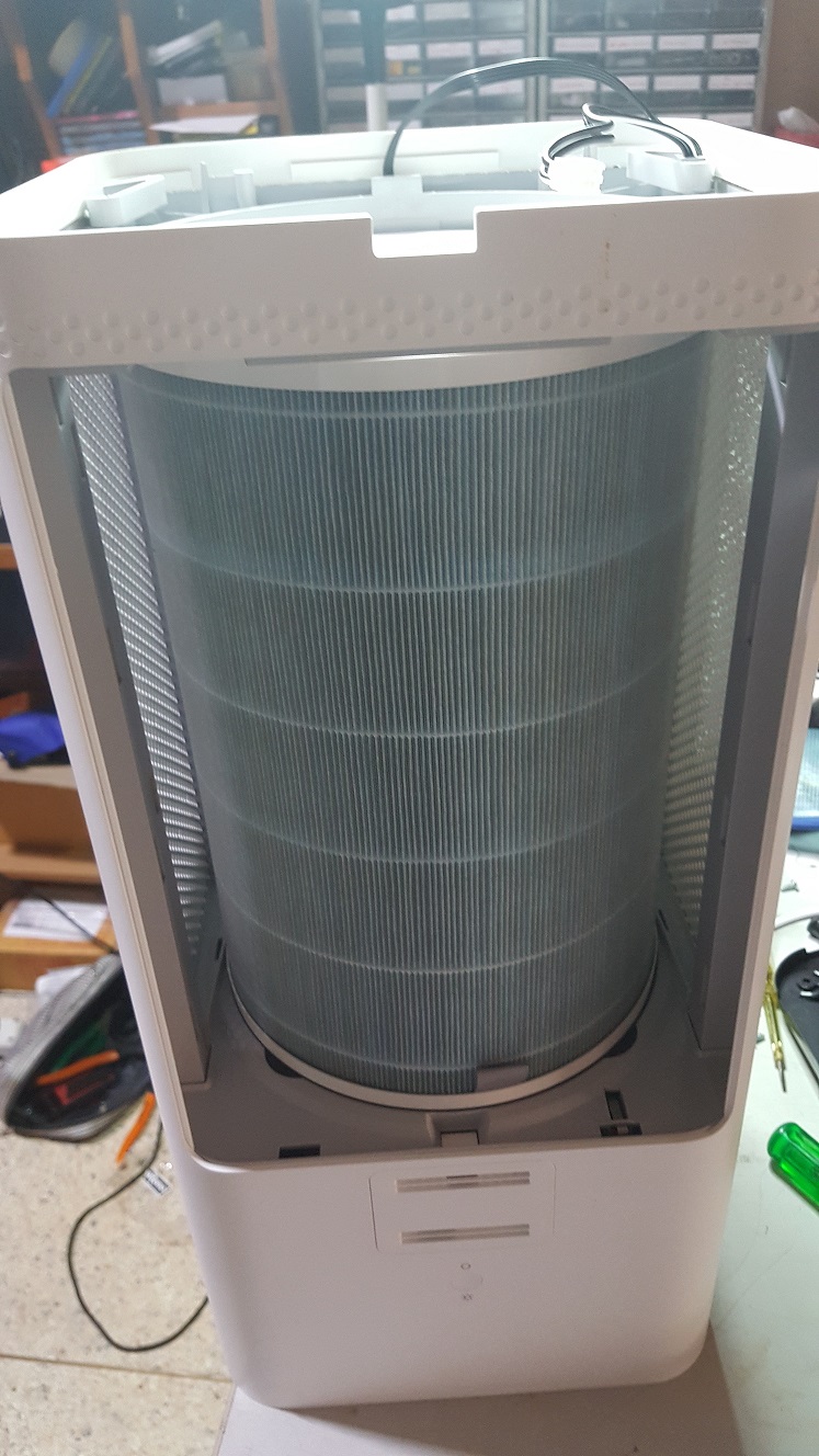 ซ่อมเครื่องฟอกอากาศ ยี่ห้อ Xiaomi รุ่น Mi2 อาการพัดลมไม่หมุน