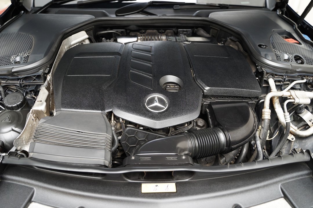 Mercedes Benz E220d AMG Dynamic W213 ปี 2017